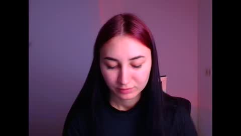 Snapshot of emma_loon chatting on 02.09.25 Emma online show from 02.09.25