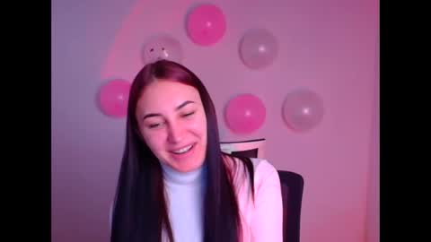 Snapshot of emma_loon chatting on 02.14.25 Emma online show from 02.14.25