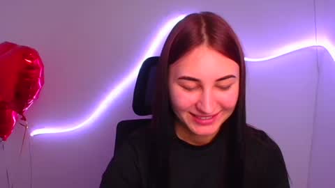 Snapshot of emma_loon chatting on 03.03.25 Emma online show from 03.03.25