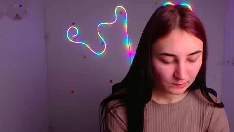 Snapshot of emma_loon chatting on 03.10.25 Emma online show from 03.10.25