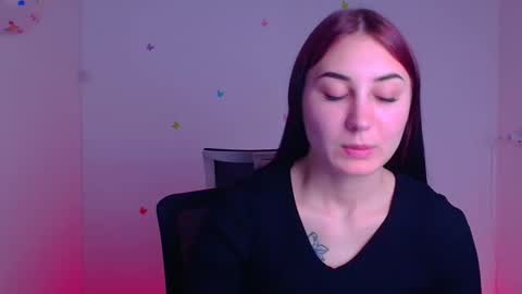 Snapshot of emma_loon chatting on 03.12.25 Emma online show from 03.12.25