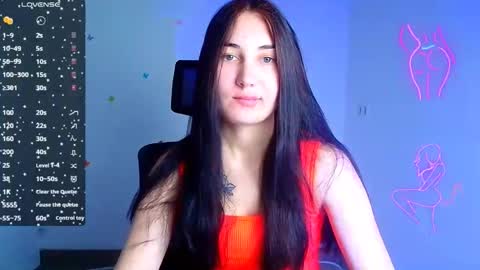 Snapshot of emma_loon chatting on 10.15.25 Emma online show from 10.15.25