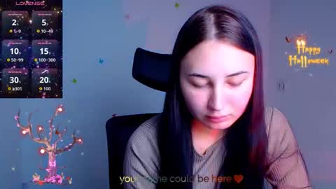 Snapshot of emma_loon chatting on 10.22.25 Emma online show from 10.22.25