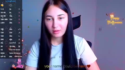 Snapshot of emma_loon chatting on 10.23.25 Emma online show from 10.23.25