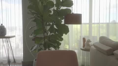 Snapshot of emma_lu1 chatting on 02.11.25 emma_lu1 online show from 02.11.25