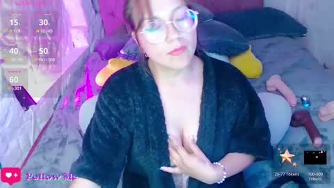 Snapshot of emma_luna1986 chatting on 03.01.25 Emma online show from 03.01.25