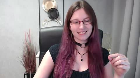 emma online show from 12.29.24