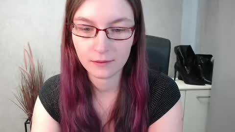 emma online show from 02.18.25