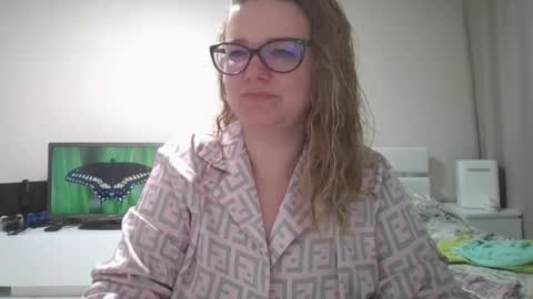 emma_misty_ online show from 04.28.26