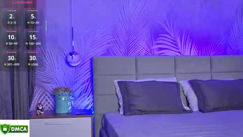 Snapshot of emma_plux chatting on 11.14.25 Emma online show from 11.14.25