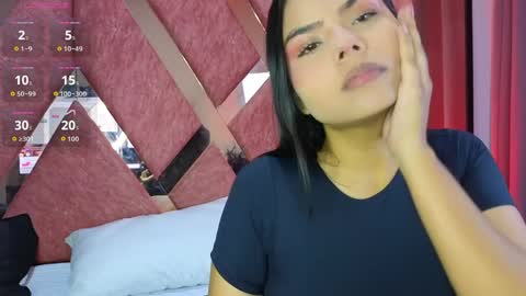 EMMA REVEES  online show from 04.02.26