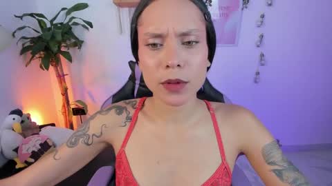 Emma online show from 04.20.26