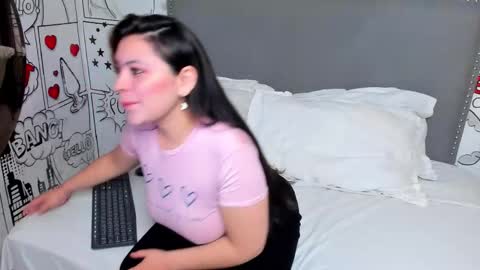 Snapshot of emma_saenzz_ chatting on 02.24.26 emma_saenzz_ online show from 02.24.26