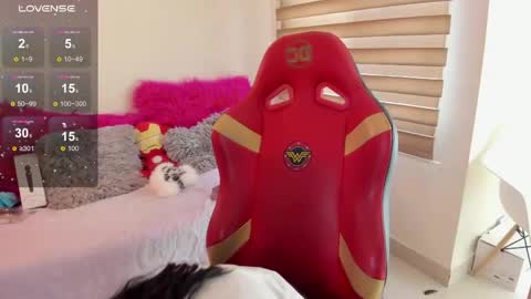 EMMA  online show from 04.21.26