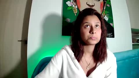 Snapshot of emma_thompson1 chatting on 02.18.25 Emma online show from 02.18.25