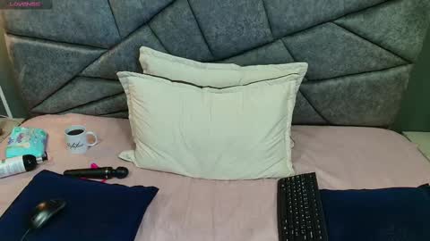 emma online show from 02.16.25