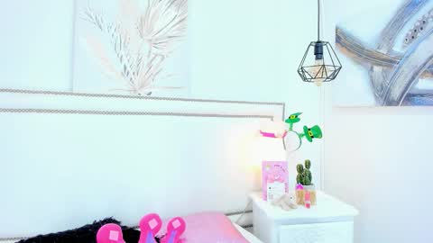 Emma  online show from 03.26.26