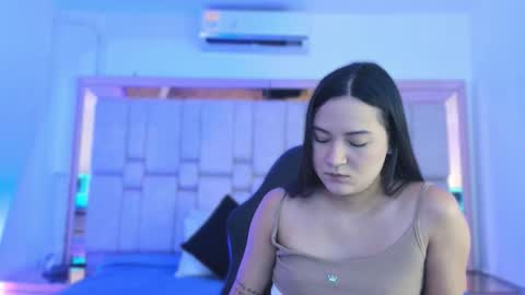 Emma online show from 09.17.25