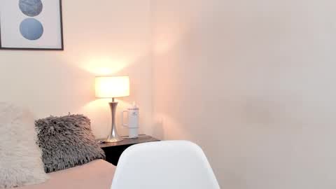 Emma  online show from 02.21.26