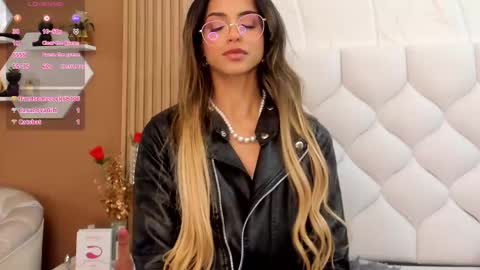 Snapshot of emmacortez chatting on 03.06.25 emma cortez online show from 03.06.25