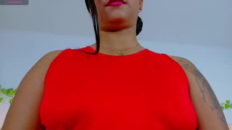 Welcome Im yosein  Your love is my passion activate it with your tips and enjoy with me online show from 10.17.25