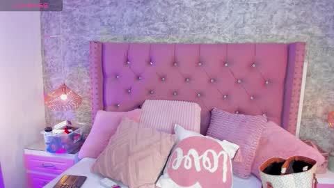 Welcome Im yosein  Your love is my passion activate it with your tips and enjoy with me online show from 02.26.26