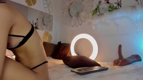 Emma Duque online show from 01.15.26