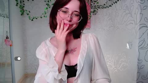 Emma online show from 12.23.24