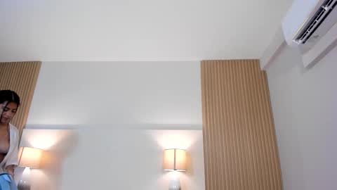 emmaespencer  online show from 02.21.26