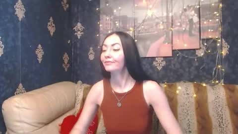 Snapshot of emmagoldx chatting on 12.17.24 EmmaGoldX online show from 12.17.24