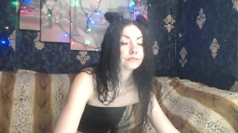Snapshot of emmagoldx chatting on 02.09.25 EmmaGoldX online show from 02.09.25