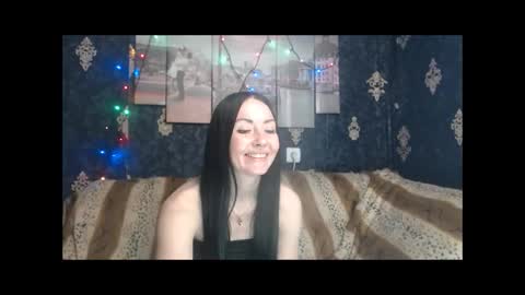 Snapshot of emmagoldx chatting on 03.01.25 EmmaGoldX online show from 03.01.25