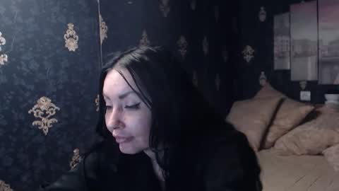 EmmaGoldX online show from 01.08.26