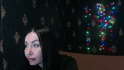 Snapshot of emmagoldx chatting on 05.17.26 EmmaGoldX online show from 05.17.26