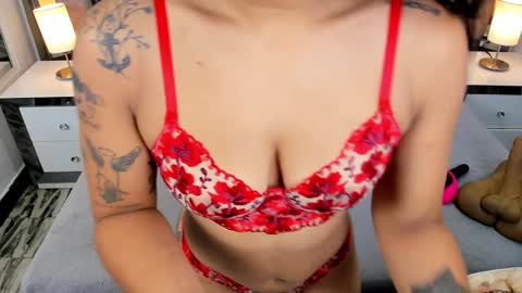 EMMA HILL online show from 12.24.24