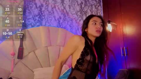    online show from 03.08.26