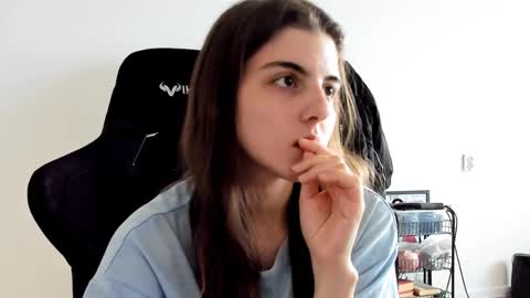 Emma online show from 04.05.26