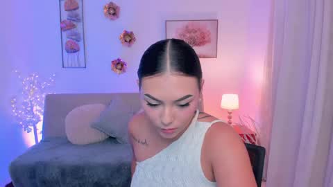 EMMA  online show from 05.25.26