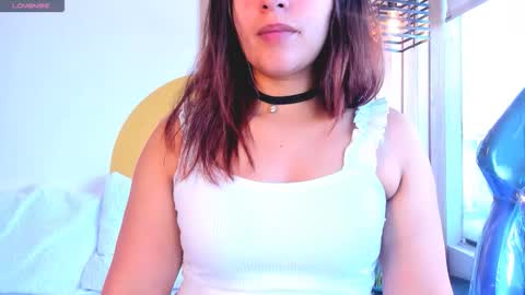 Snapshot of emmanaughty_ chatting on 11.09.25 emmanaughty_ online show from 11.09.25