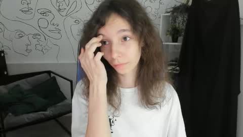 Snapshot of emmanuellbrown chatting on 09.14.25 emmanuellbrown online show from 09.14.25