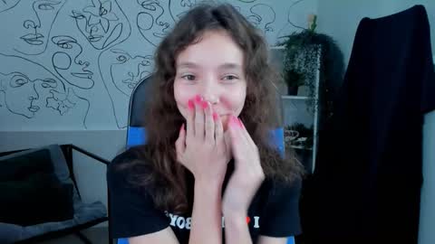 Snapshot of emmanuellbrown chatting on 09.29.25 emmanuellbrown online show from 09.29.25