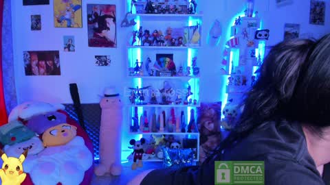 Emma online show from 12.17.24