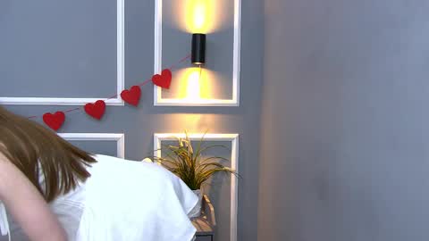 Emma online show from 05.10.26