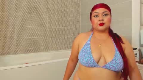 Snapshot of emmasmithh2 chatting on 11.09.25 Emma online show from 11.09.25