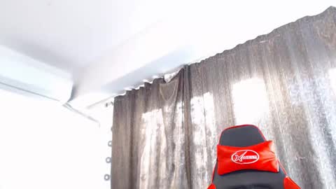 Emma online show from 12.20.24