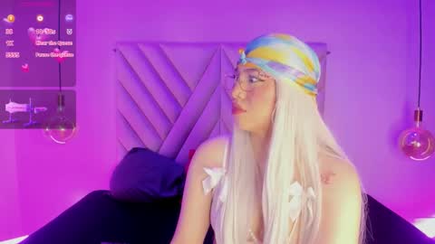 Emma online show from 12.17.25