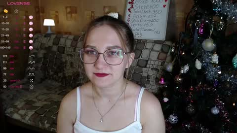 Snapshot of emmatiny chatting on 12.14.24 Mia online show from 12.14.24