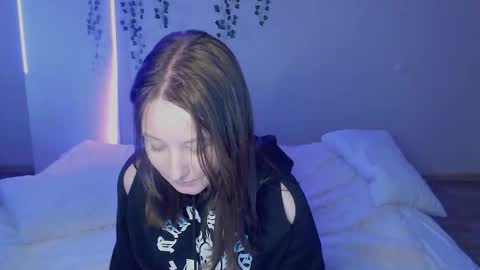 Emma online show from 09.13.25