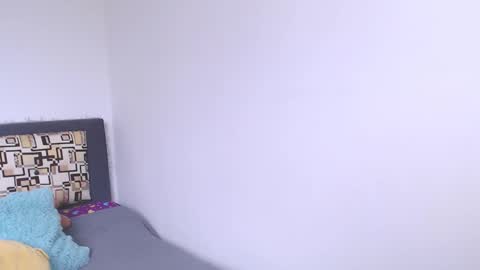 Snapshot of emmi_0 chatting on 10.18.25 Emily Independent model online show from 10.18.25