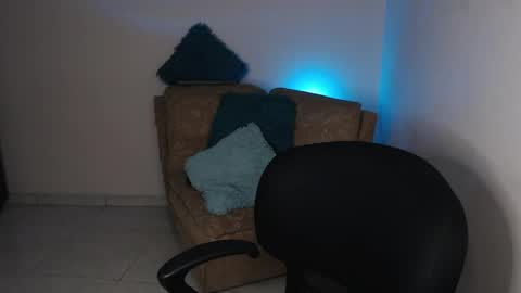 Emily  Independent model online show from 04.21.26